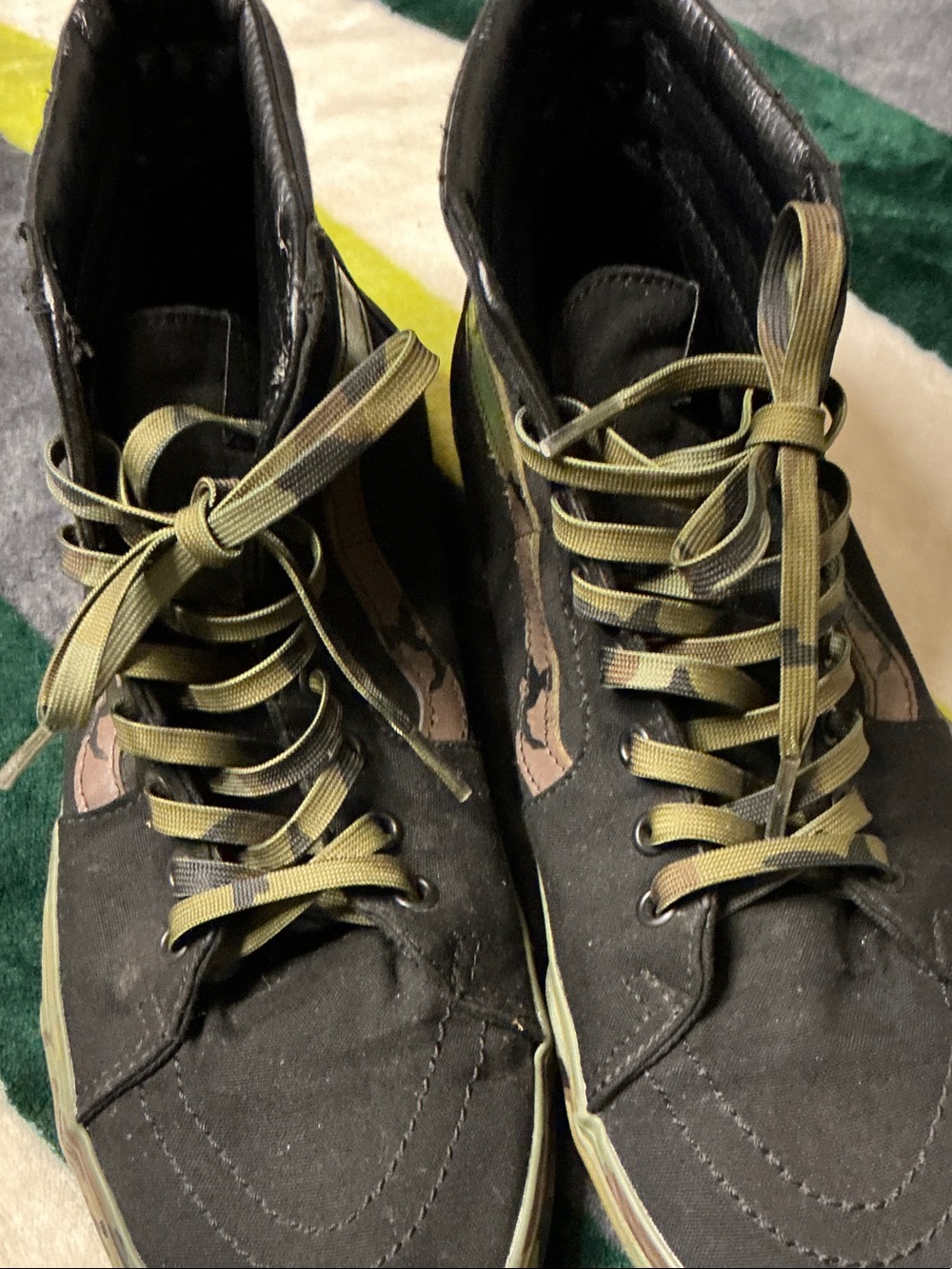 Vans Men Black High-Top Sneakers with Olive Camouflage Trim Size 11 - Picture 5 of 16